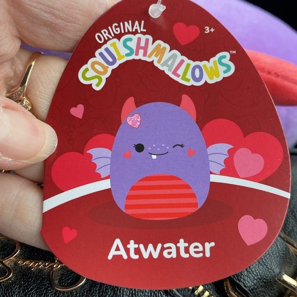 Squishmallows Atwater the valentines monster - Picture 3 of 5